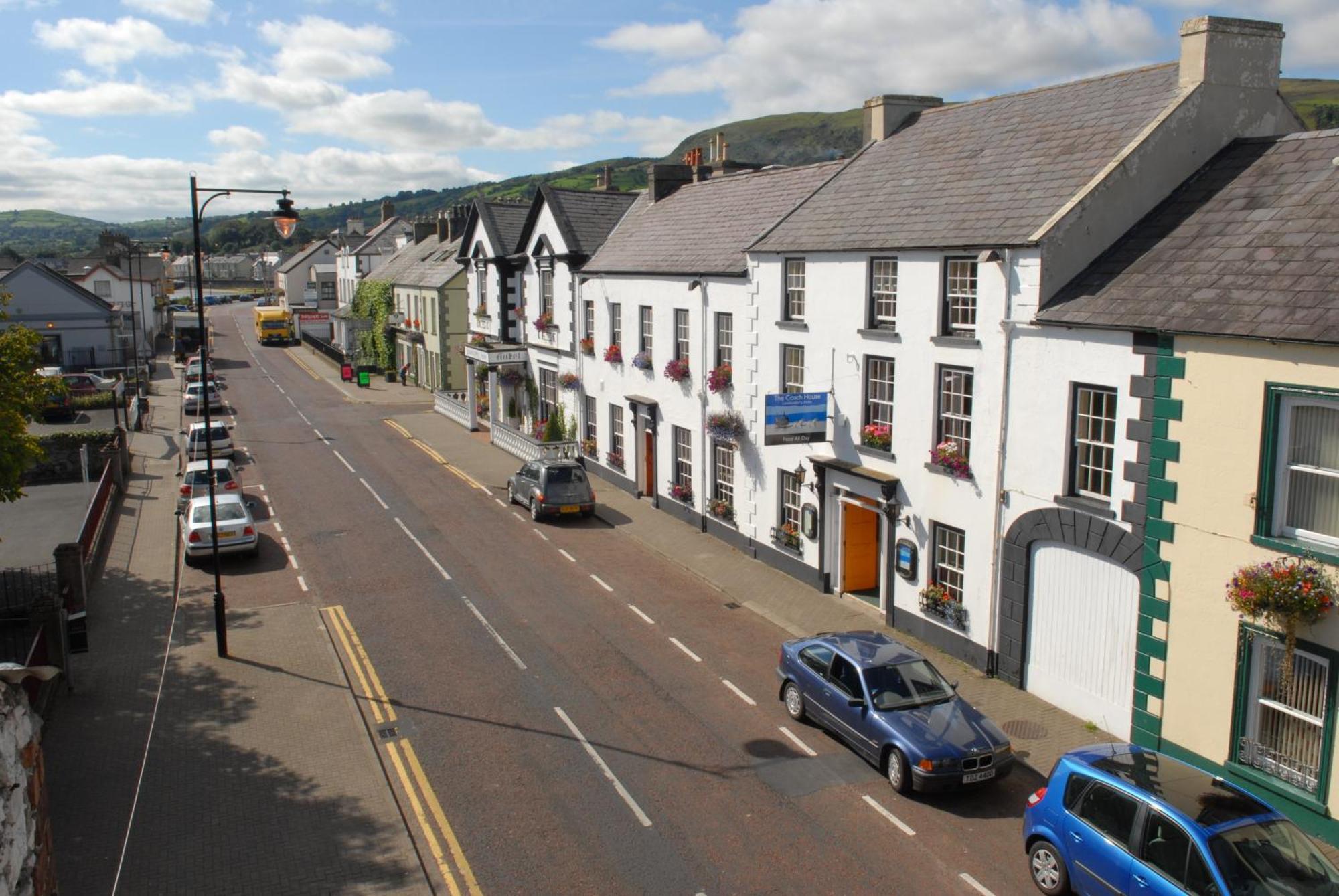 Londonderry Arms Hotel Carnlough Exterior foto