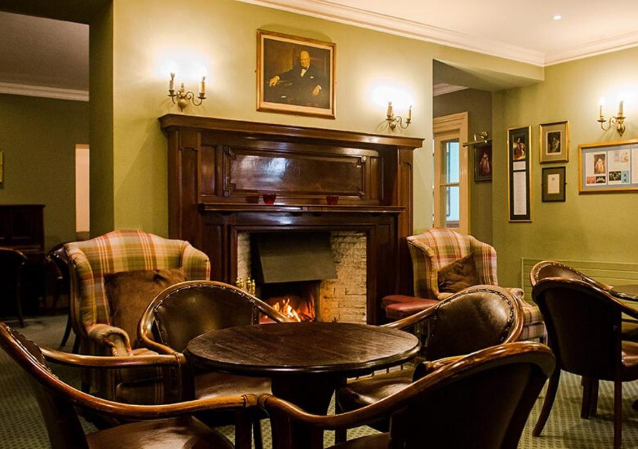 Londonderry Arms Hotel Carnlough Exterior foto